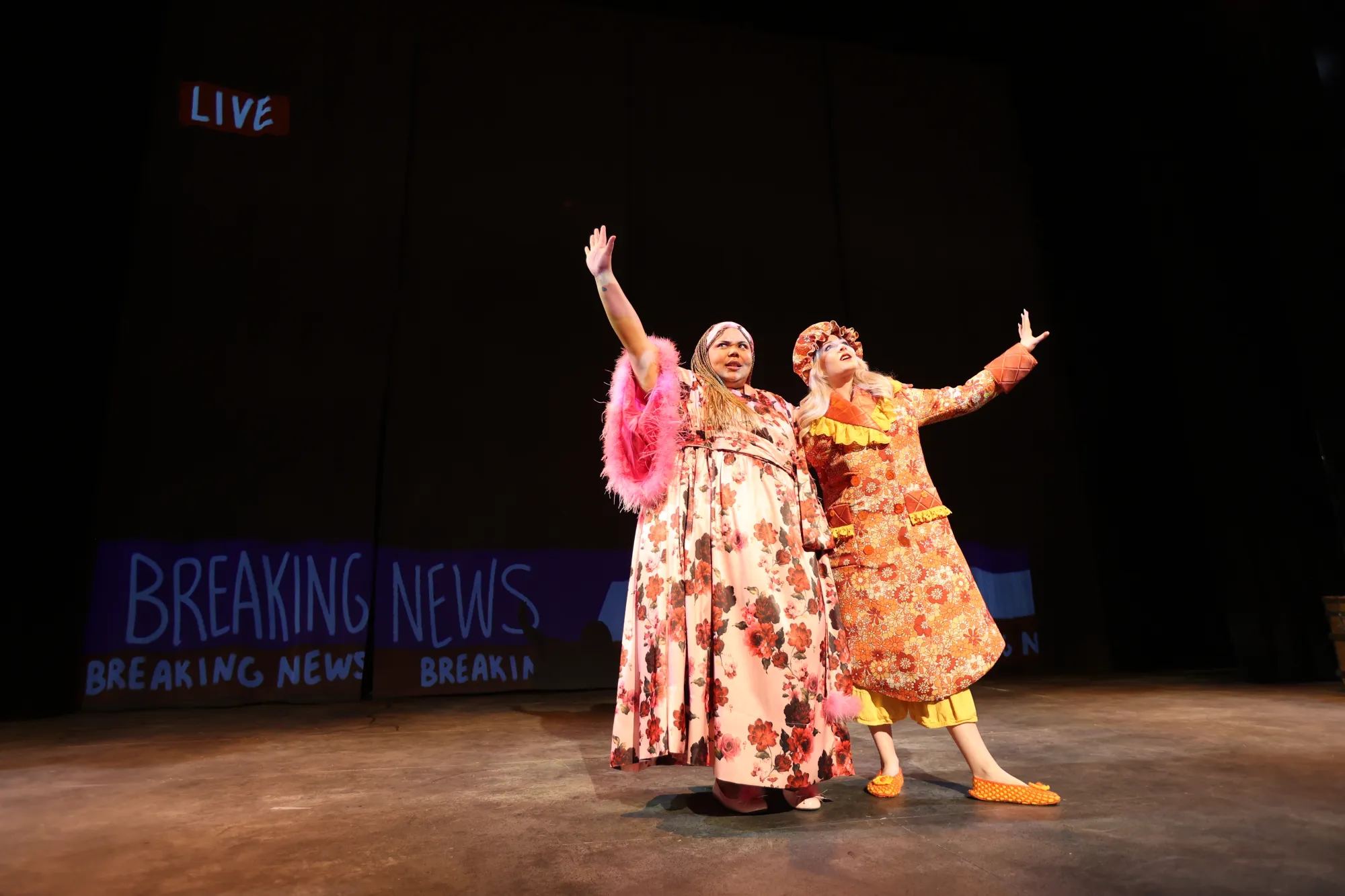 Aunt Spiker, Sereniti Patterson, and Aunt Sponge, Ella Scoresby, break some incredible news! There is a giant peach!