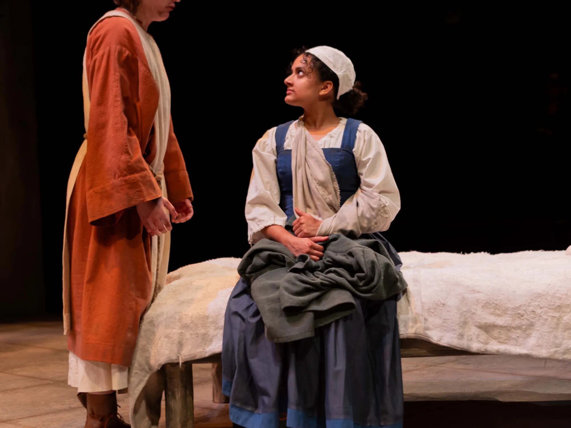 Carlise Rosa as Nicole is not so sure of this welcome. She is silent and her arm is in a sling.