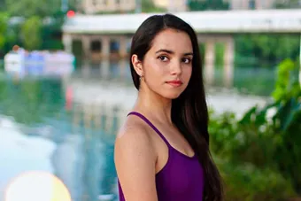 Dancer looking over her right shoulder