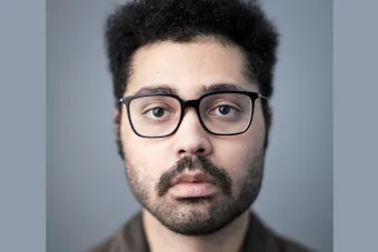 Headshot for alum and inaugural Catalyst Fellowship recipient Zachariah Ezer