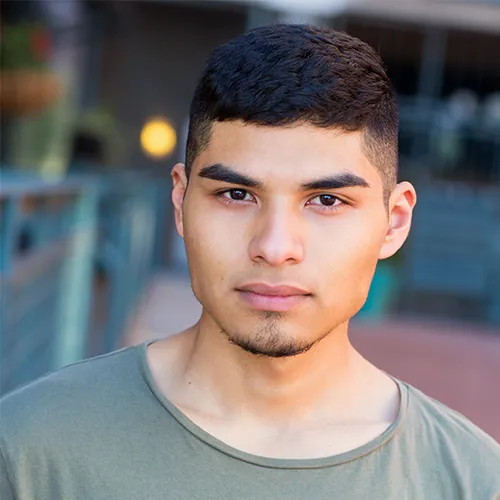 Andrew Rodriguez Undergrad Headshot