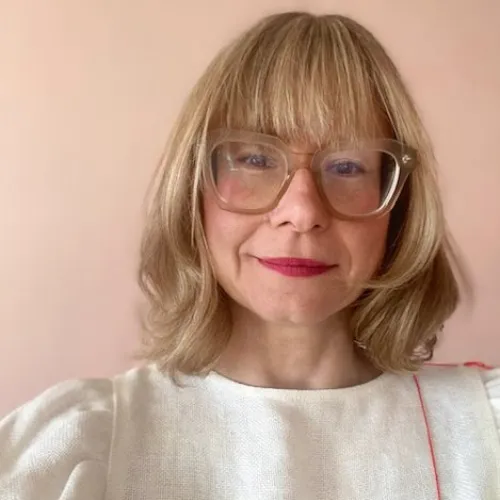 Learn about Lisa Laratta's vast, detailed worlds for stage and screen