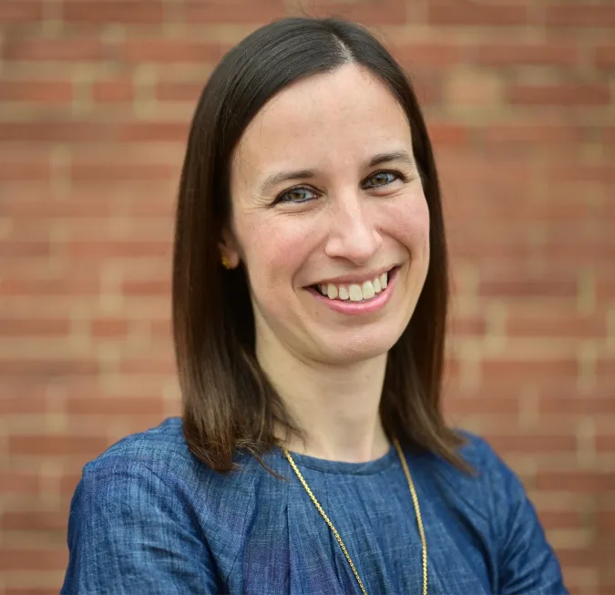 Headshot for cultural historian Joanna Dee Das