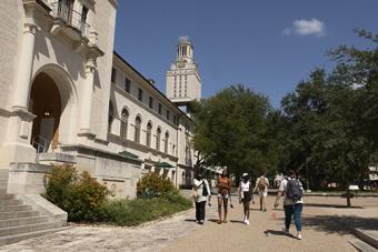 students in front of UT in fall 