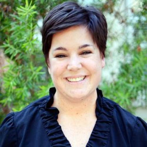 Read about Cassie Gholston's background in the visual arts and art history.