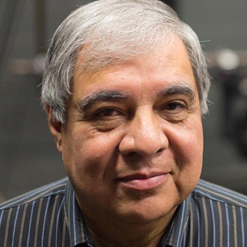 Learn how Amarante Lucero has contributed his talents to lighting the UT Tower and the UT commencment ceromonies.
